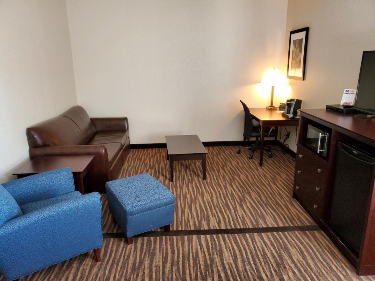Cobblestone Inn & Suites Maryville المظهر الخارجي الصورة